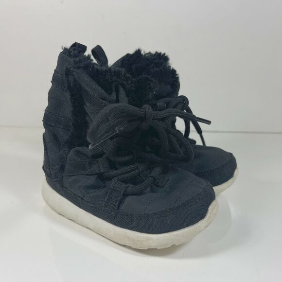 Nike Winter Sneakers Size 6C Toddler Black High Top Faux Fur Hook and Loop‎ - Picture 1 of 12